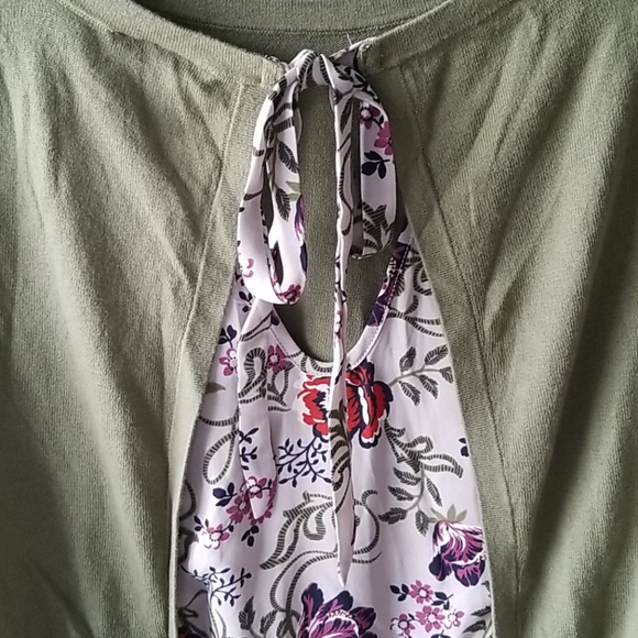 Loft split-back sweater - Picture 3 of 4